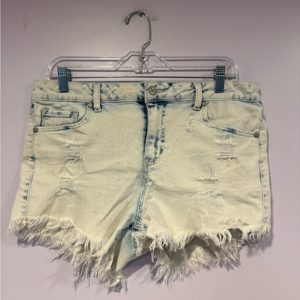Altar’d State white light‎ blue Jean shorts